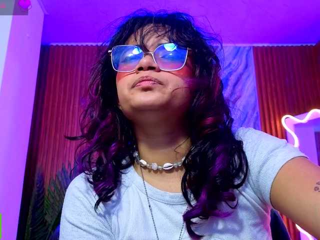 Kristen-tay live cam on BongaCams