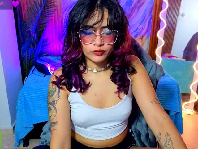 Kristen-tay live cam on BongaCams