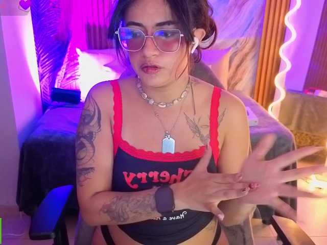 Kristen-tay