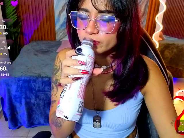 Kristen-tay live cam on BongaCams
