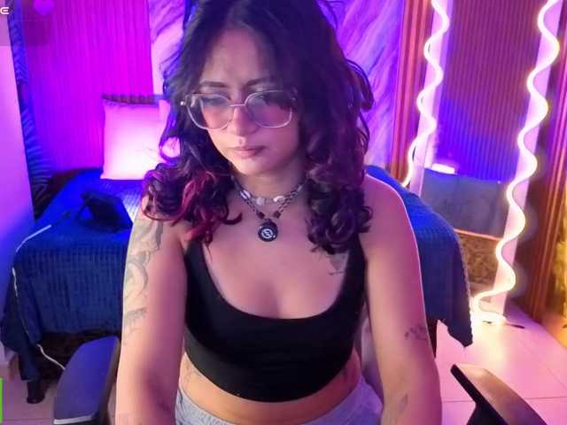 Kristen-tay live cam on BongaCams