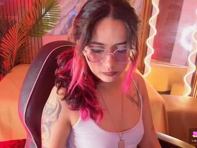 Kristen-tay live cam on BongaCams
