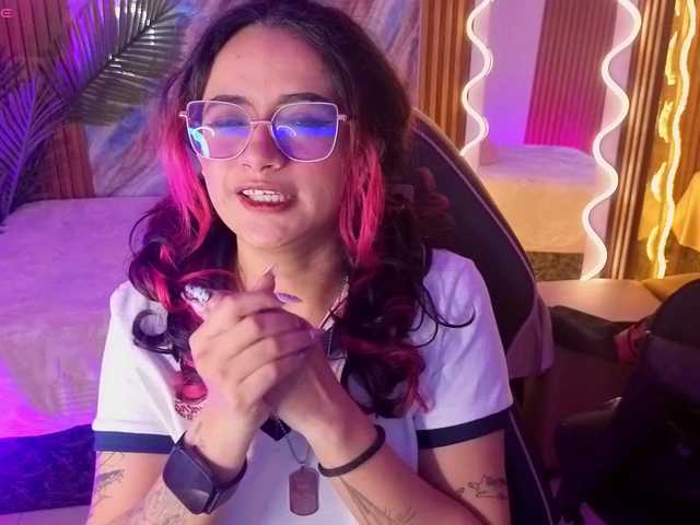 Kristen-tay live cam on BongaCams