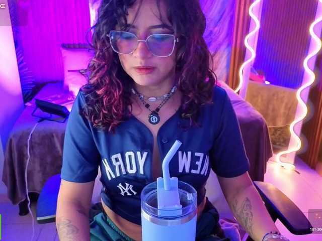 Kristen-tay live cam on BongaCams