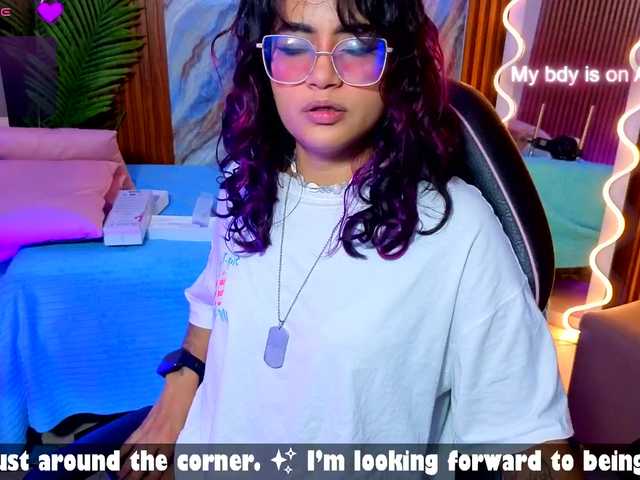 Kristen-tay live cam on BongaCams