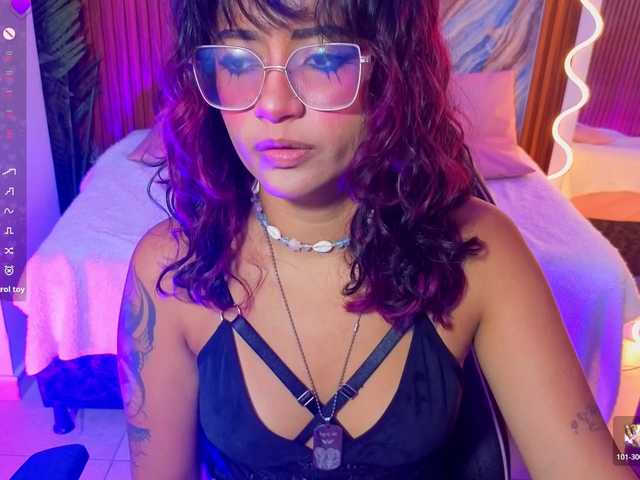 Kristen-tay live cam on BongaCams