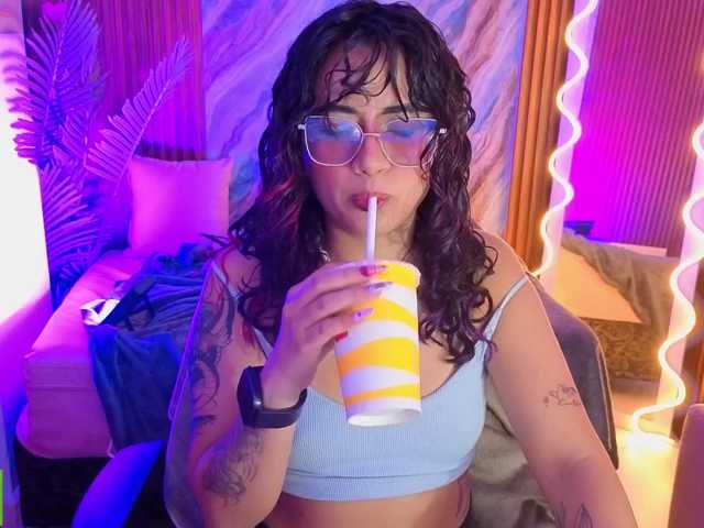 Kristen-tay