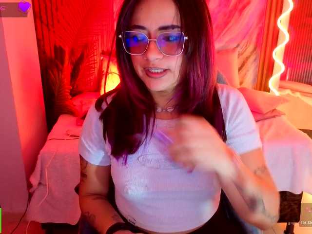 Kristen-tay live cam on BongaCams