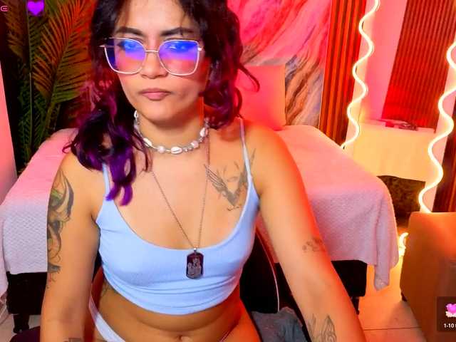 Kristen-tay live cam on BongaCams