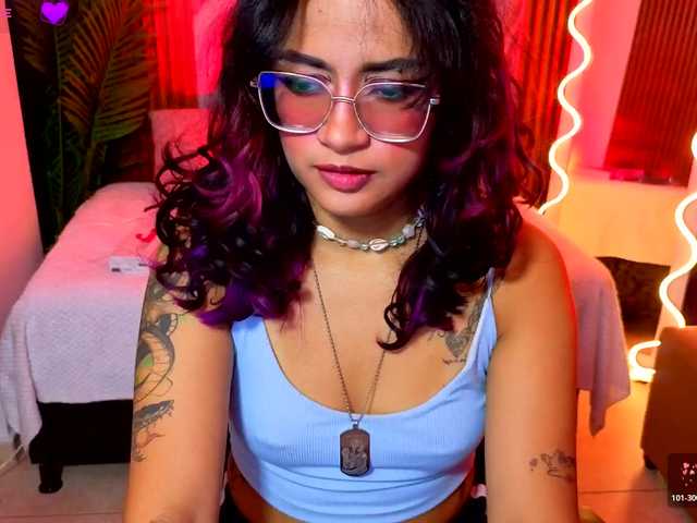 Kristen-tay live cam on BongaCams