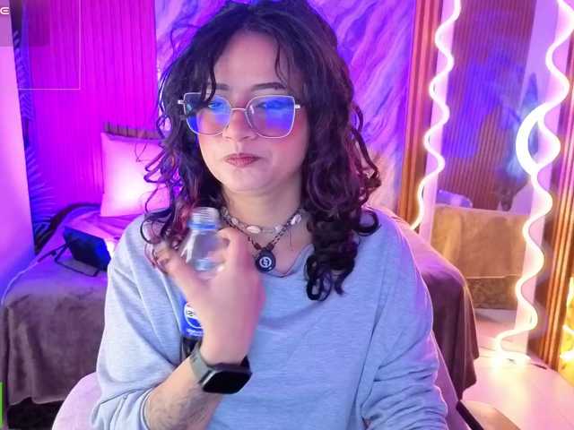 Kristen-tay