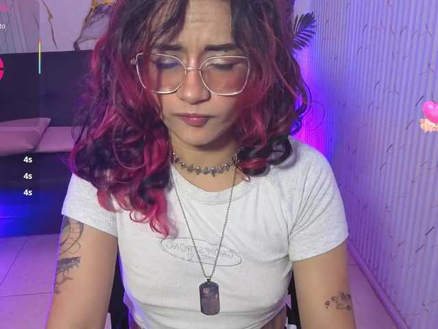 Kristen-tay's BongaCams show and profile