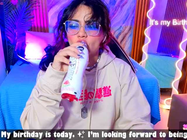 Kristen-tay live cam on BongaCams