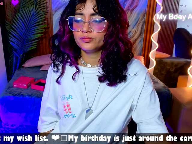 Kristen-tay live cam on BongaCams
