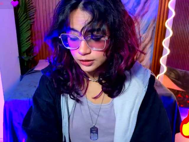 Kristen-tay live cam on BongaCams