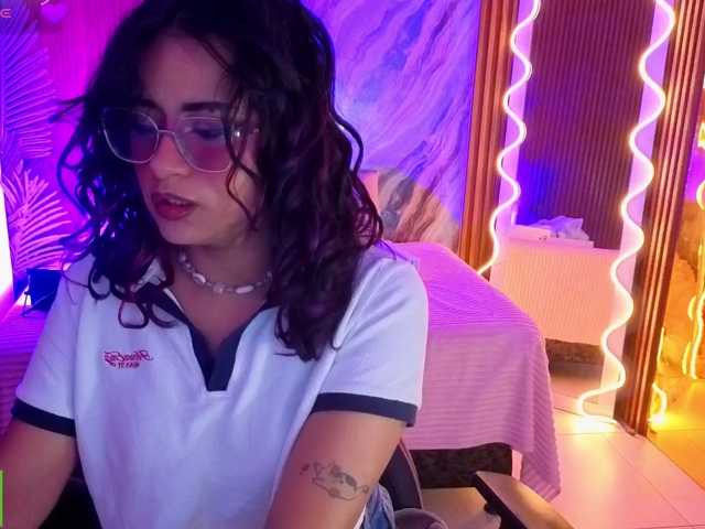 Kristen-tay