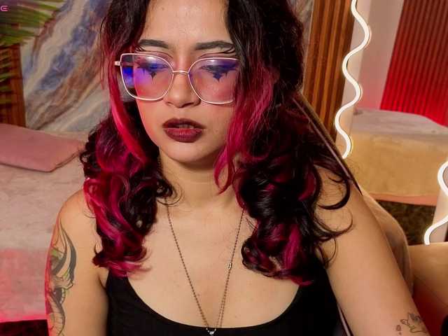 Kristen-tay live cam on BongaCams