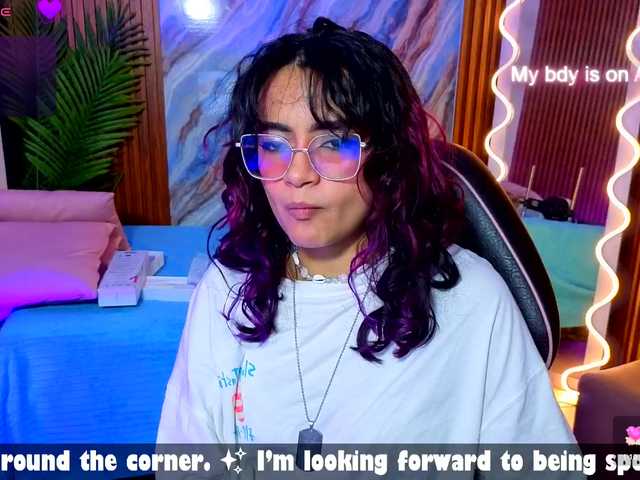 Kristen-tay live cam on BongaCams