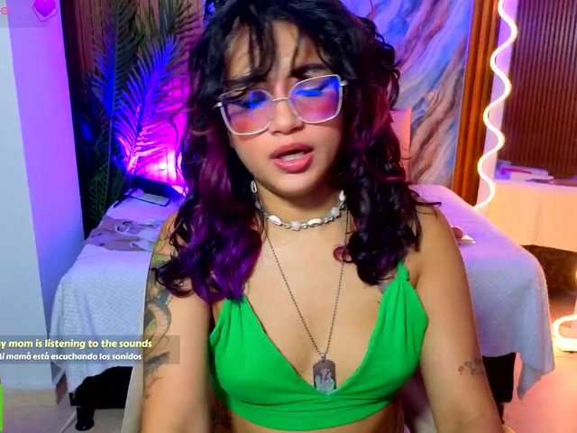 Kristen-tay live cam on BongaCams