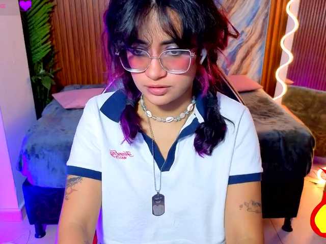 Kristen-tay live cam on BongaCams