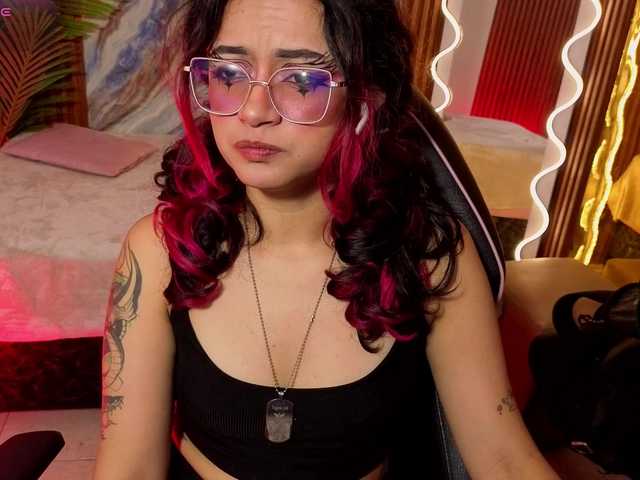 Kristen-tay live cam on BongaCams