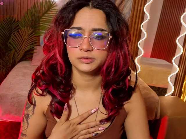 Kristen-tay live cam on BongaCams