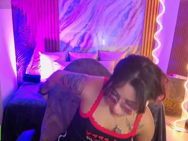 Kristen-tay