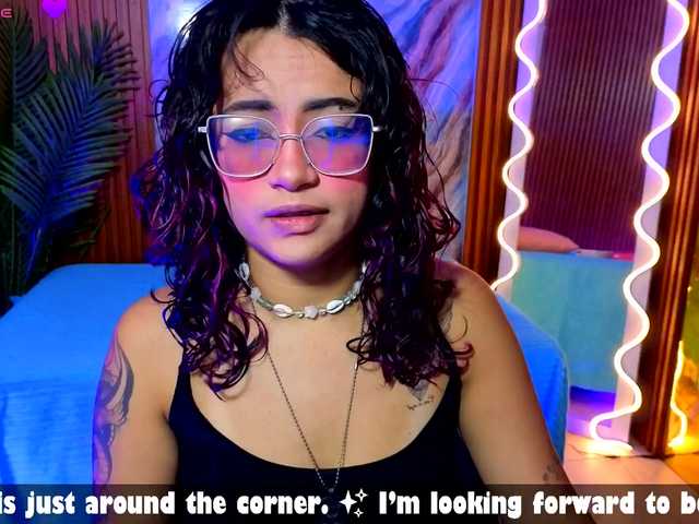 Kristen-tay live cam on BongaCams