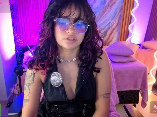 Kristen-tay