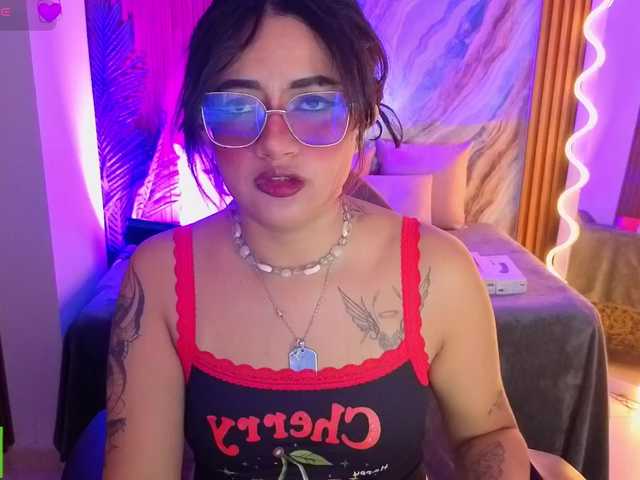 Kristen-tay