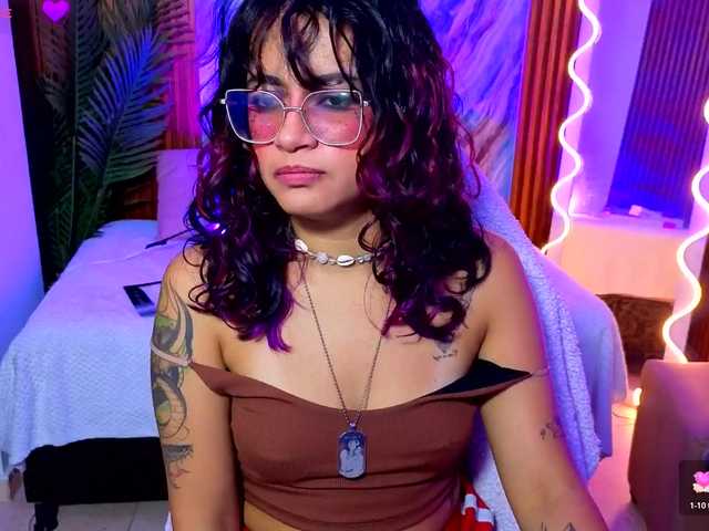 Kristen-tay live cam on BongaCams