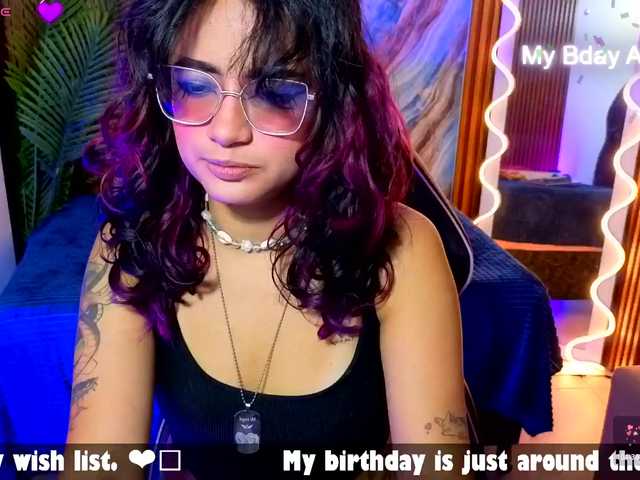 Kristen-tay live cam on BongaCams