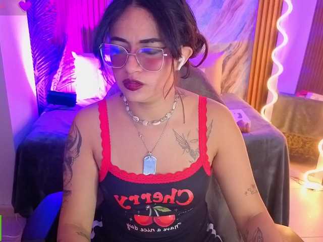 Kristen-tay