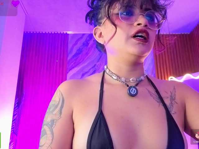 Kristen-tay