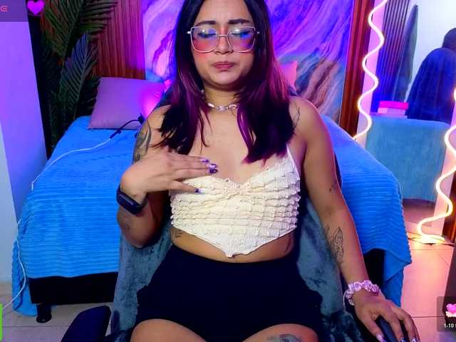 Kristen-tay live cam on BongaCams