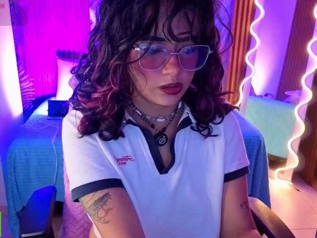Kristen-tay
