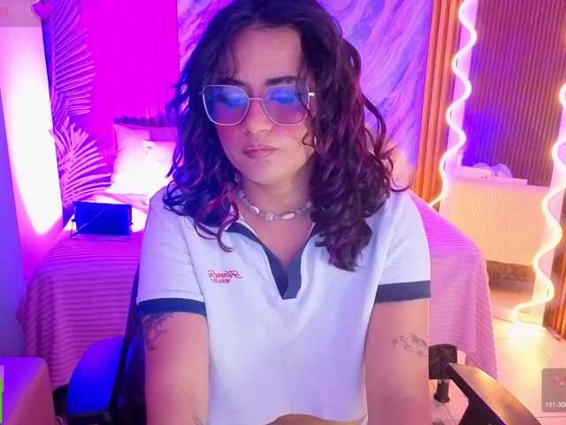 Kristen-tay