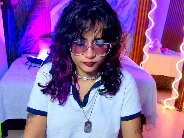 Kristen-tay live cam on BongaCams
