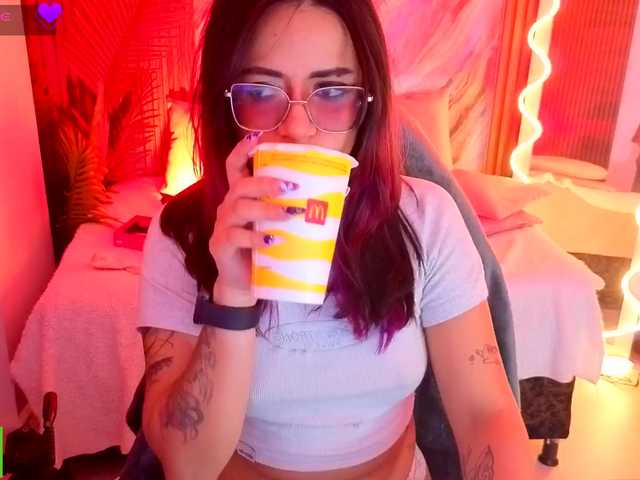 Kristen-tay