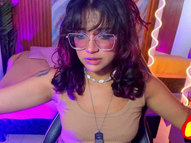 Kristen-tay live cam on BongaCams