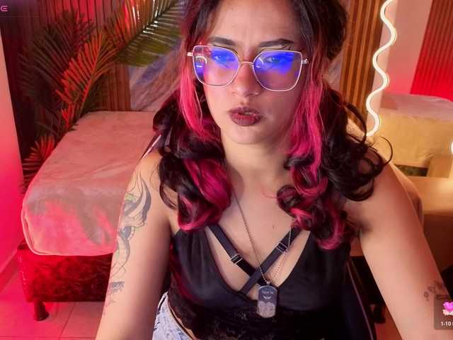 Kristen-tay live cam on BongaCams