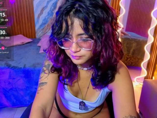 Kristen-tay live cam on BongaCams