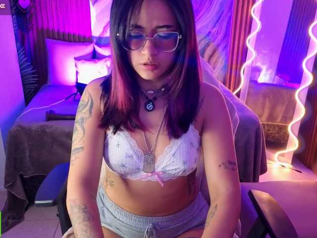 Kristen-tay