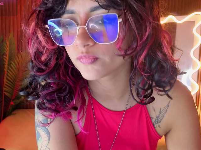 Kristen-tay live cam on BongaCams