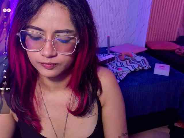 Kristen-tay webcam