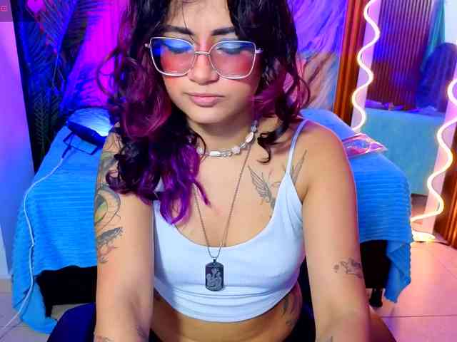 Kristen-tay webcam