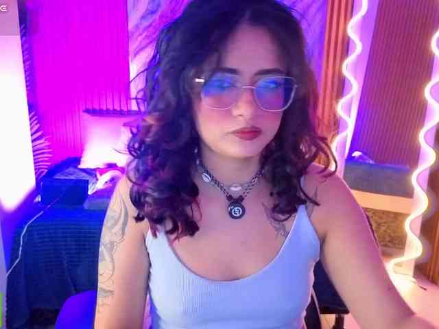 Kristen-tay