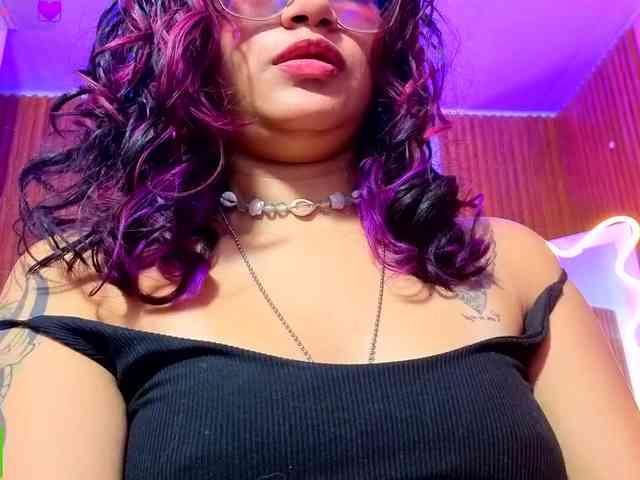 Kristen-tay webcam