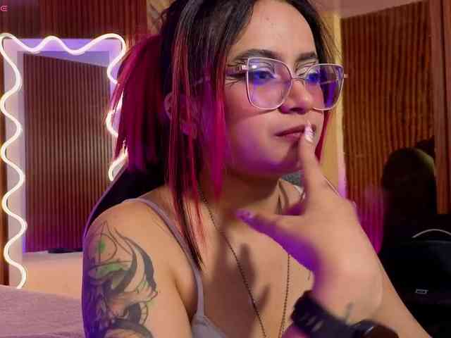 Kristen-tay