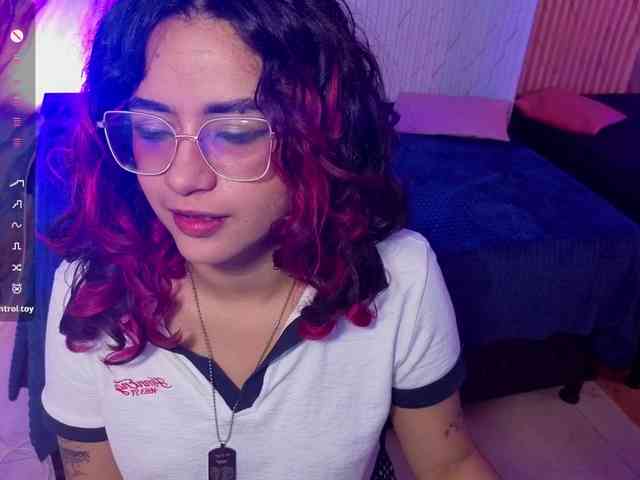 Kristen-tay webcam